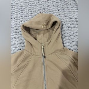 Lululemon full zip cropped scuba